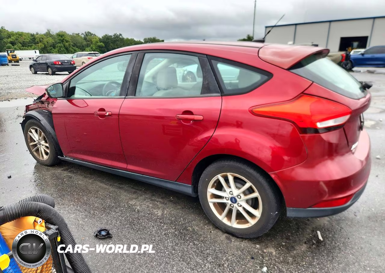 2016 Ford Focus Se VIN:1FADP3K2XGL350313 - 2