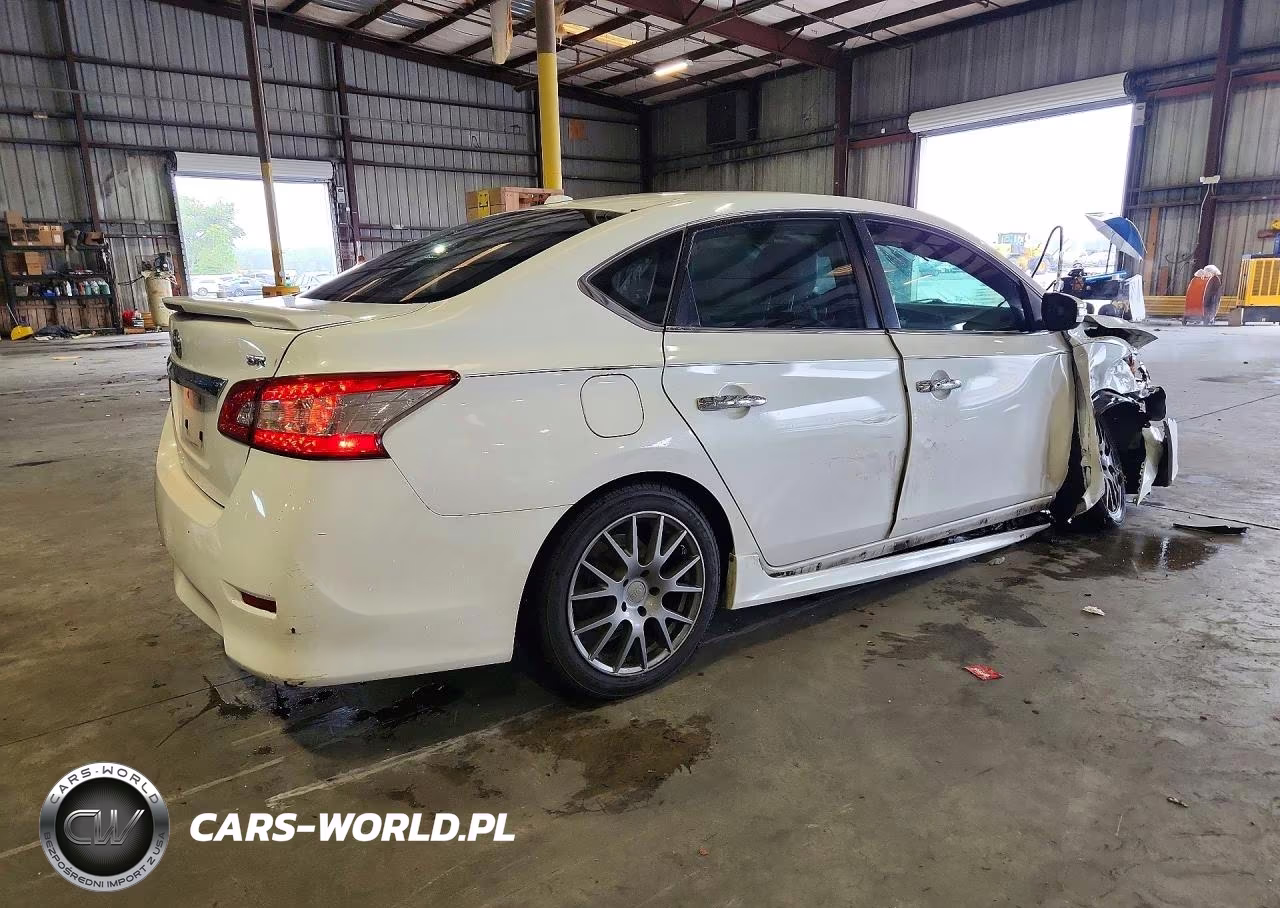 2015 Nissan Sentra Sr VIN:3N1AB7APXFY334542 - 3