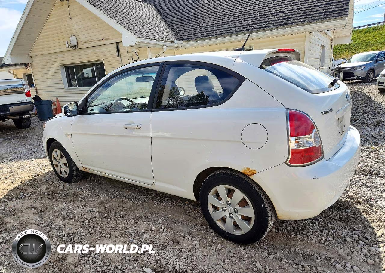 2010 Hyundai Accent Gs VIN:KMHCM3AC5AU181615 - 2