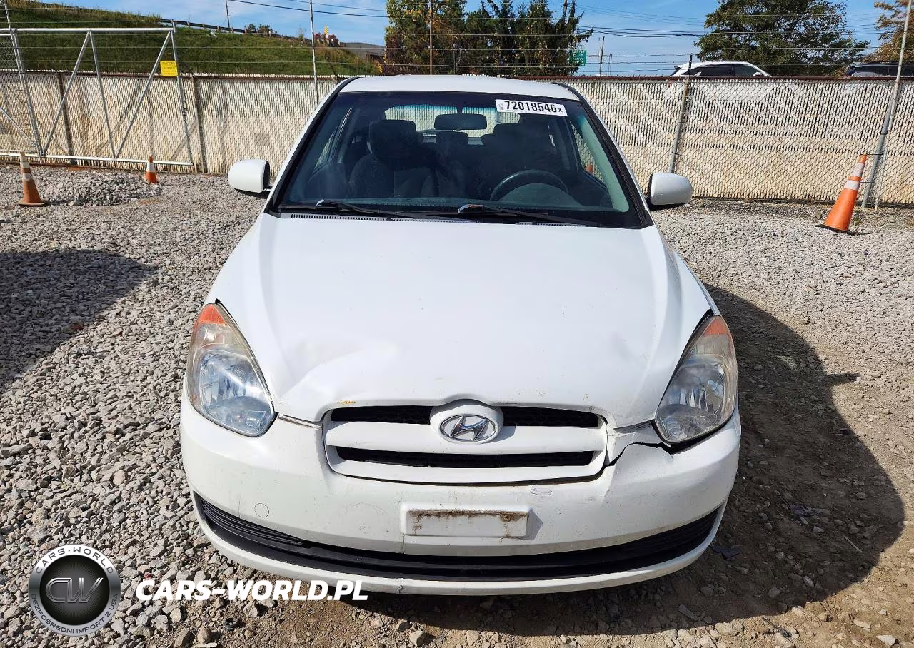2010 Hyundai Accent Gs VIN:KMHCM3AC5AU181615 - 5