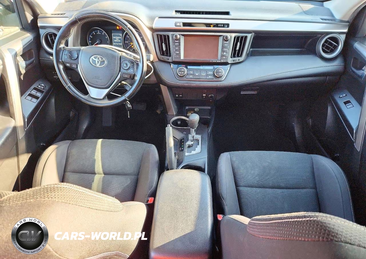 2017 Toyota Rav4 Xle VIN:JTMRFREV2HD202860 - 8