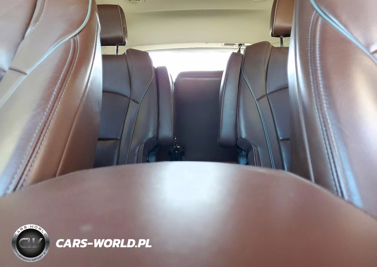 2018 Buick Enclave Avenir VIN:5GAEVCKW2JJ209506 - 10