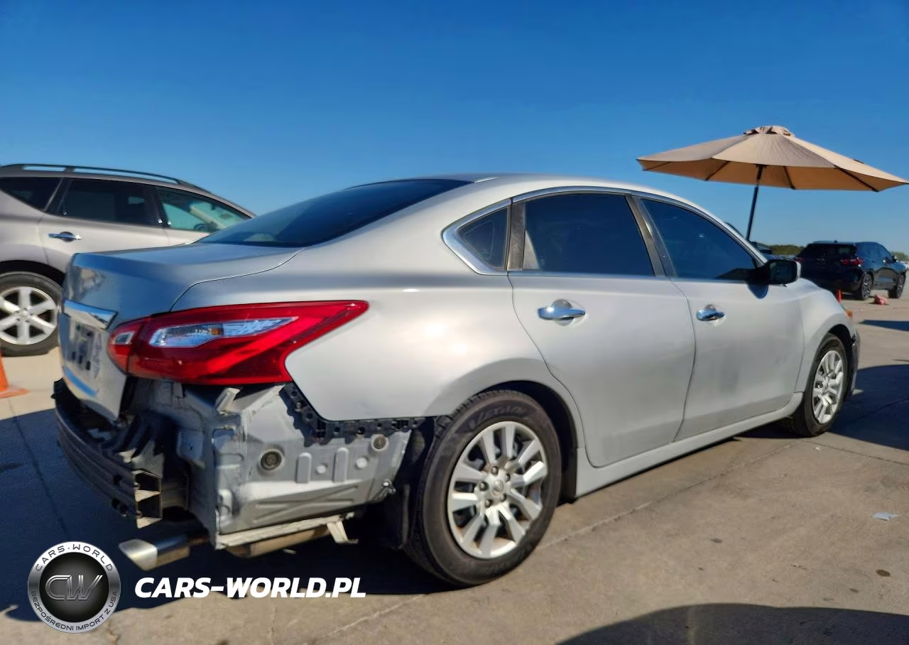2017 Nissan Altima 2.5 S VIN:1N4AL3AP1HN345471 - 3