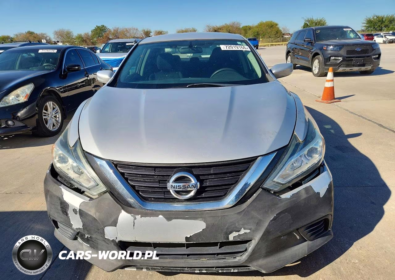 2017 Nissan Altima 2.5 S VIN:1N4AL3AP1HN345471 - 5