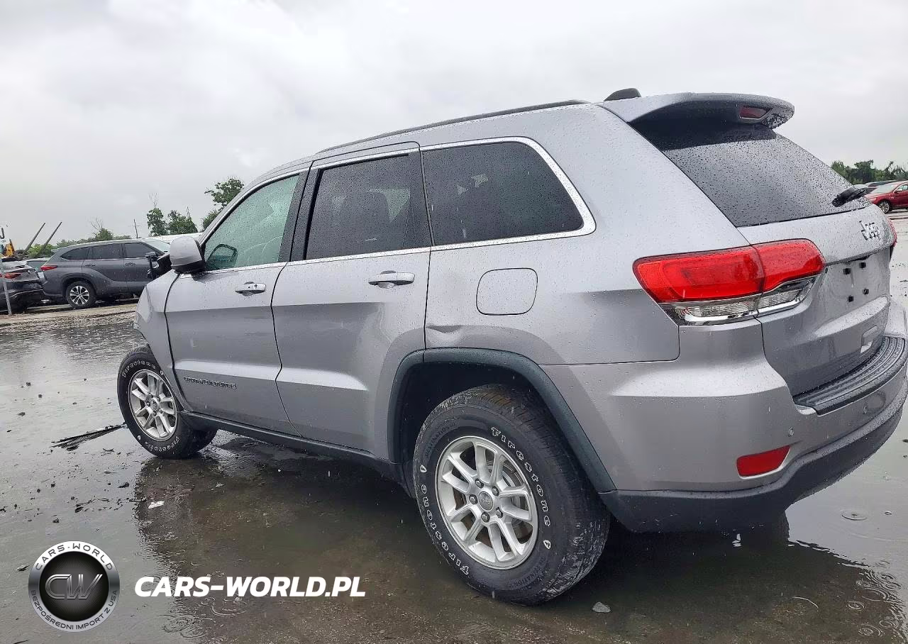 2018 Jeep Grand Cherokee Laredo VIN:1C4RJEAG3JC460623 - 2