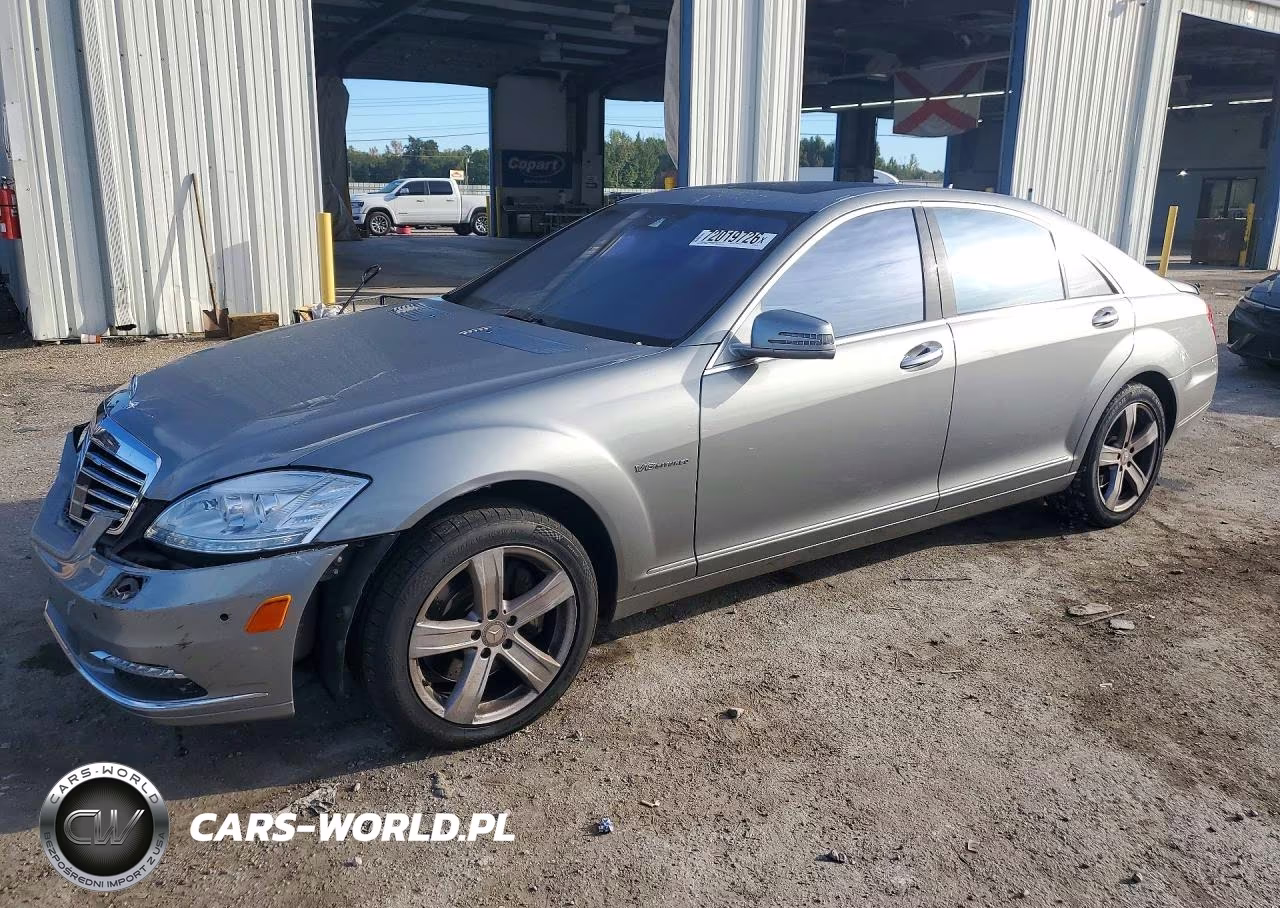 2013 Mercedes-Benz S 550 – zdjęcie 1 z 12