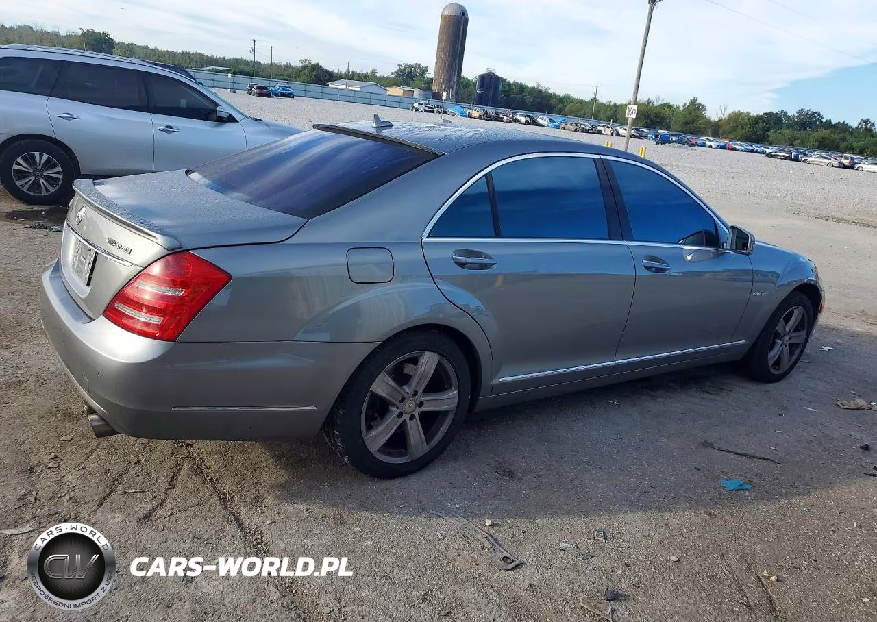2013 Mercedes-Benz S 550 VIN:WDDNG7DB6DA494179 - 3