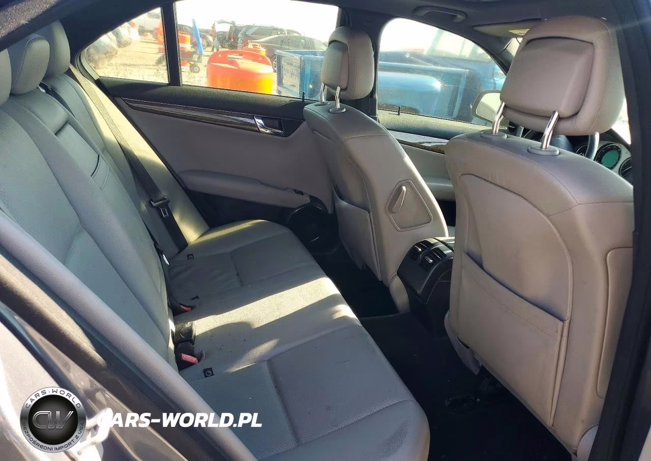 2008 Mercedes-Benz C 350 VIN:WDDGF56X88R027149 - 10