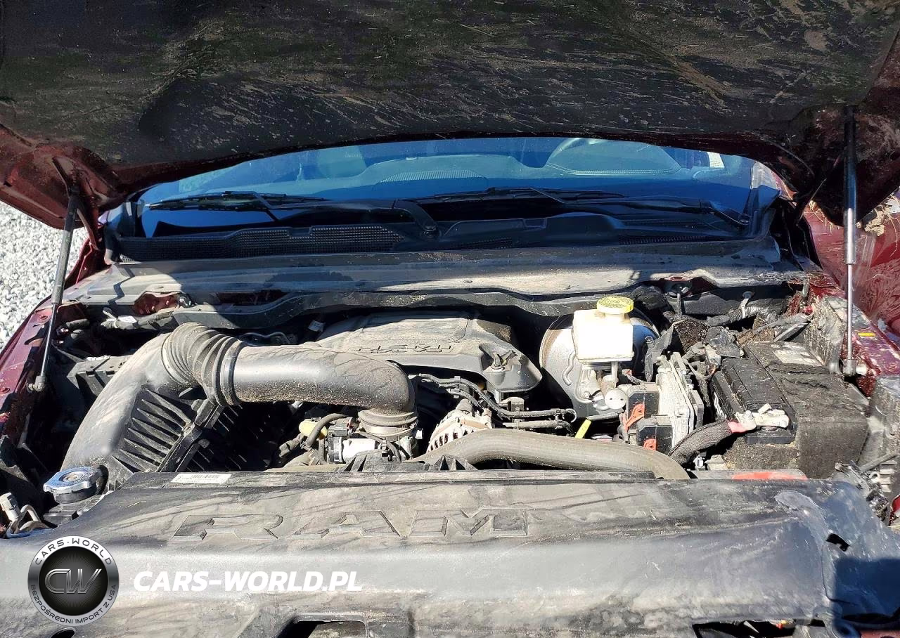 2022 Ram 1500 Laramie VIN:1C6SRFJT1NN285996 - 11