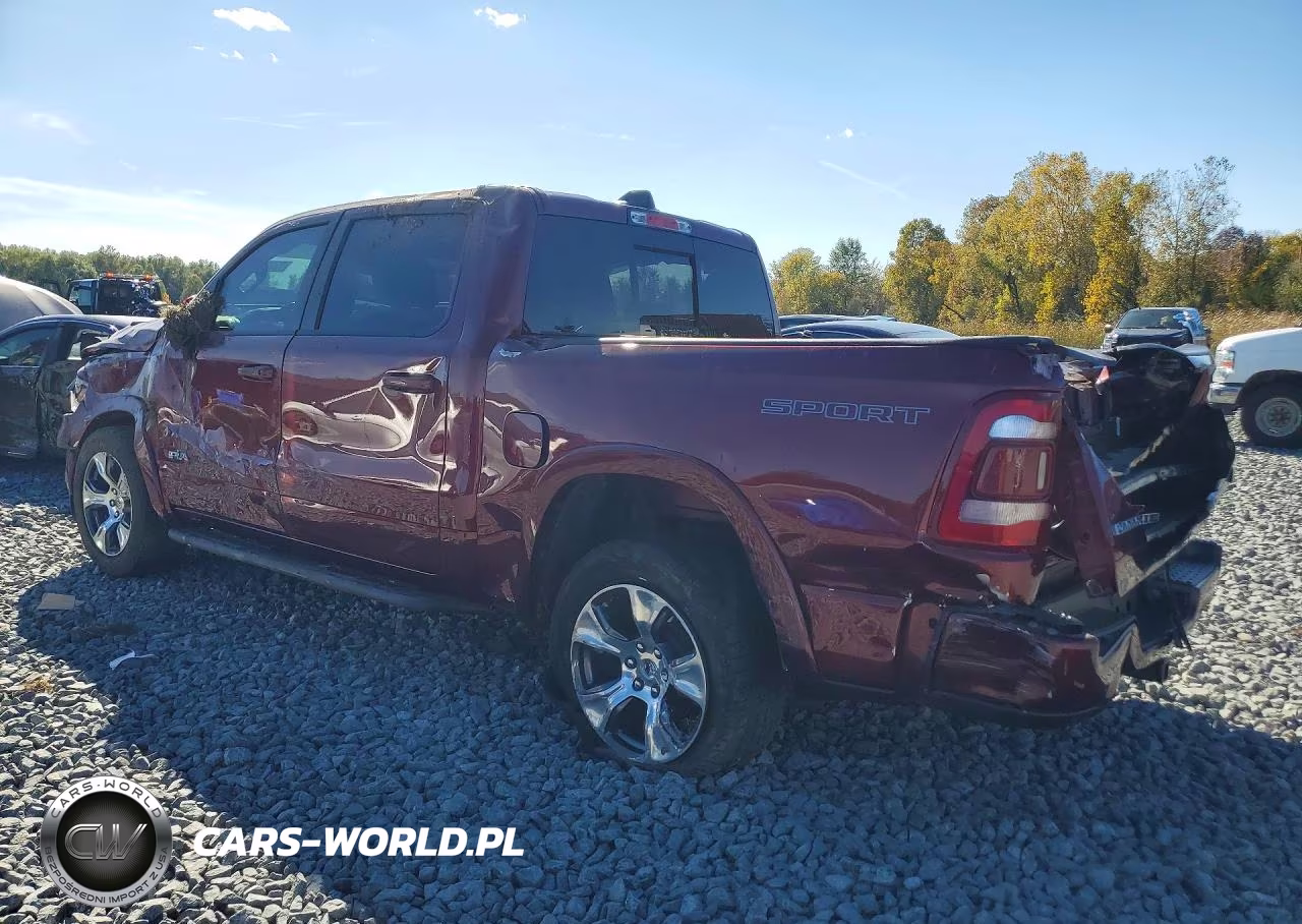 2022 Ram 1500 Laramie VIN:1C6SRFJT1NN285996 - 2