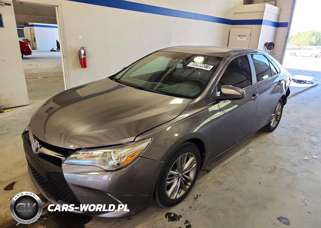 2016 Toyota Camry Se – zdjęcie 1 z 12