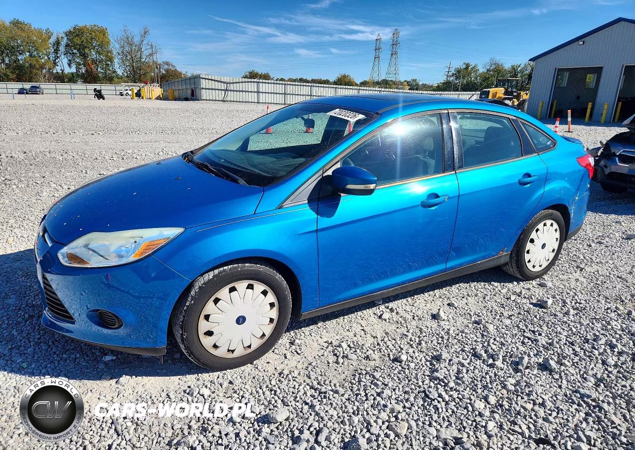 2013 Ford Focus Se VIN:1FADP3F27DL295535 - 1