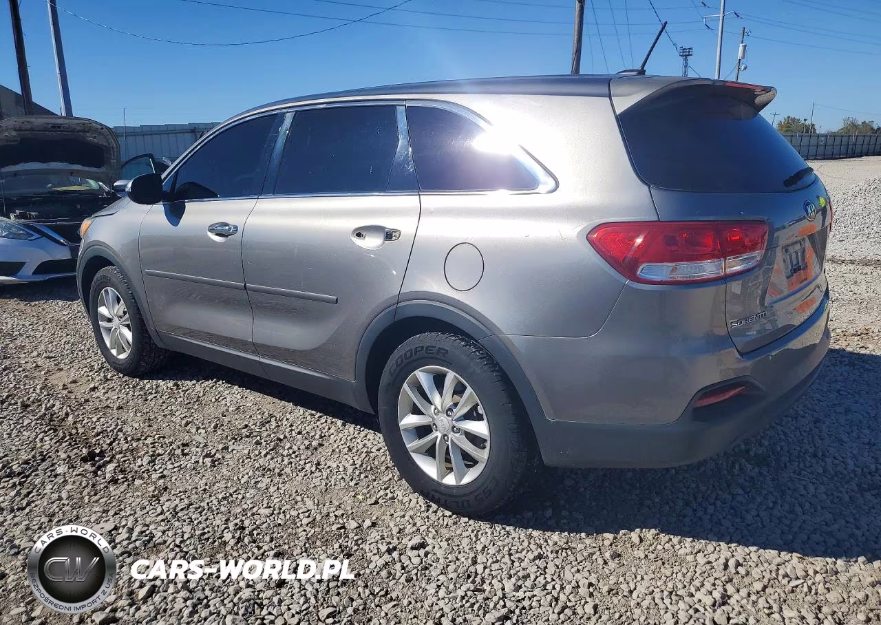 2016 Kia Sorento L VIN:5XYPG4A39GG035781 - 2