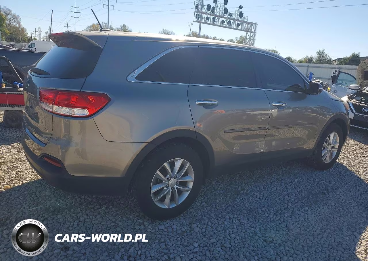 2016 Kia Sorento L VIN:5XYPG4A39GG035781 - 3