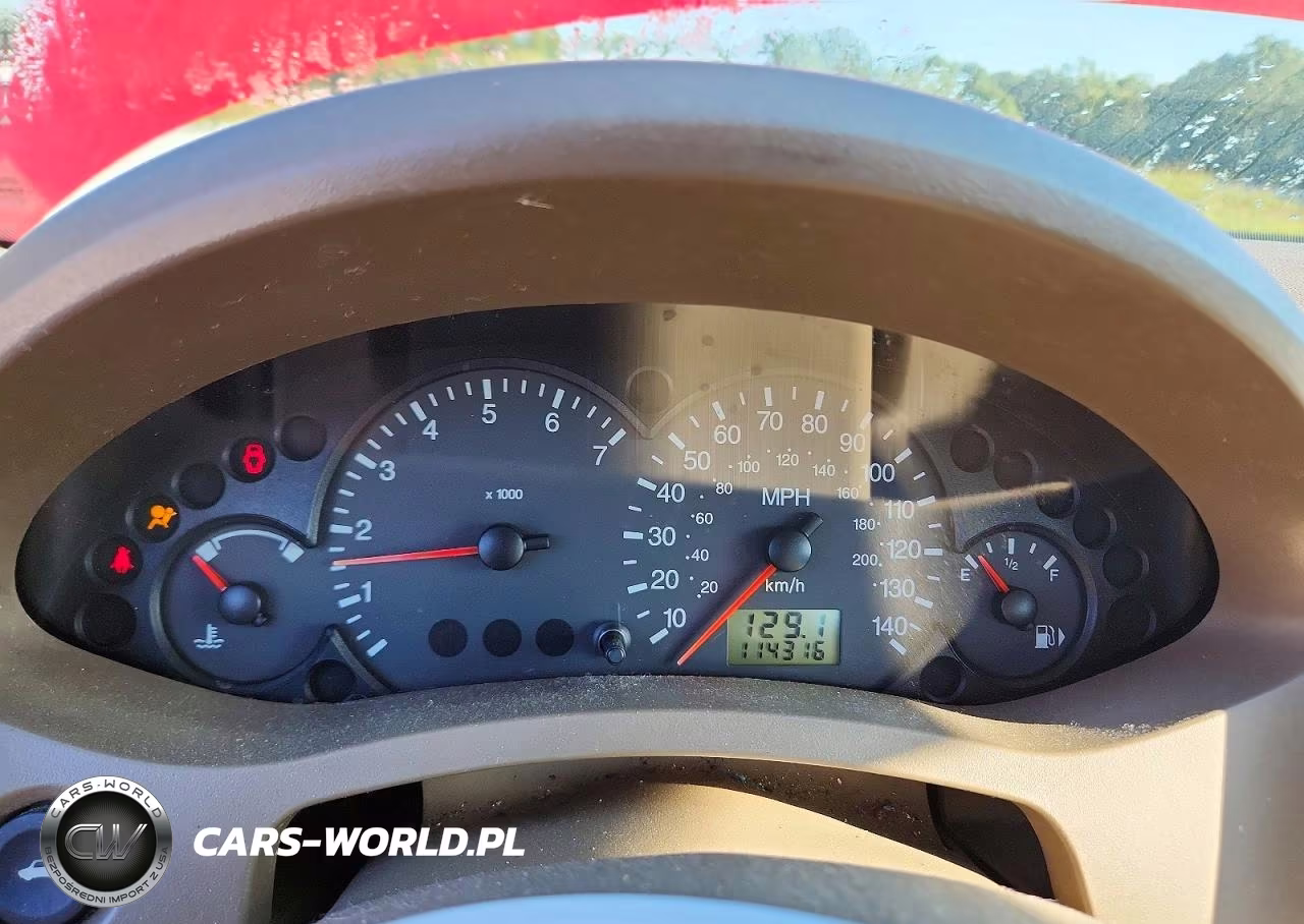 2006 Ford Focus Zx4 VIN:1FAHP34N96W204605 - 9