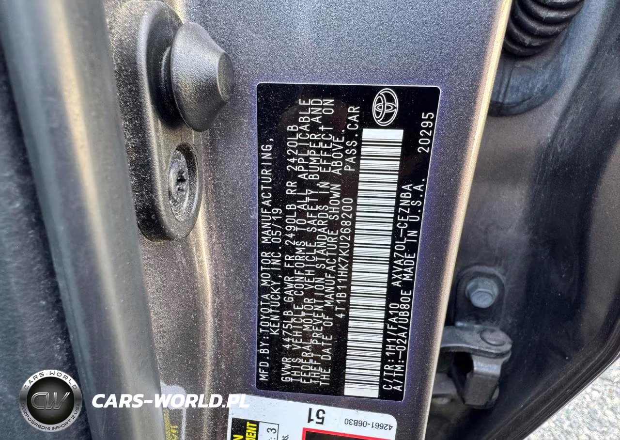 2019 Toyota Camry Le VIN:4T1B11HK7KU268200 - 10