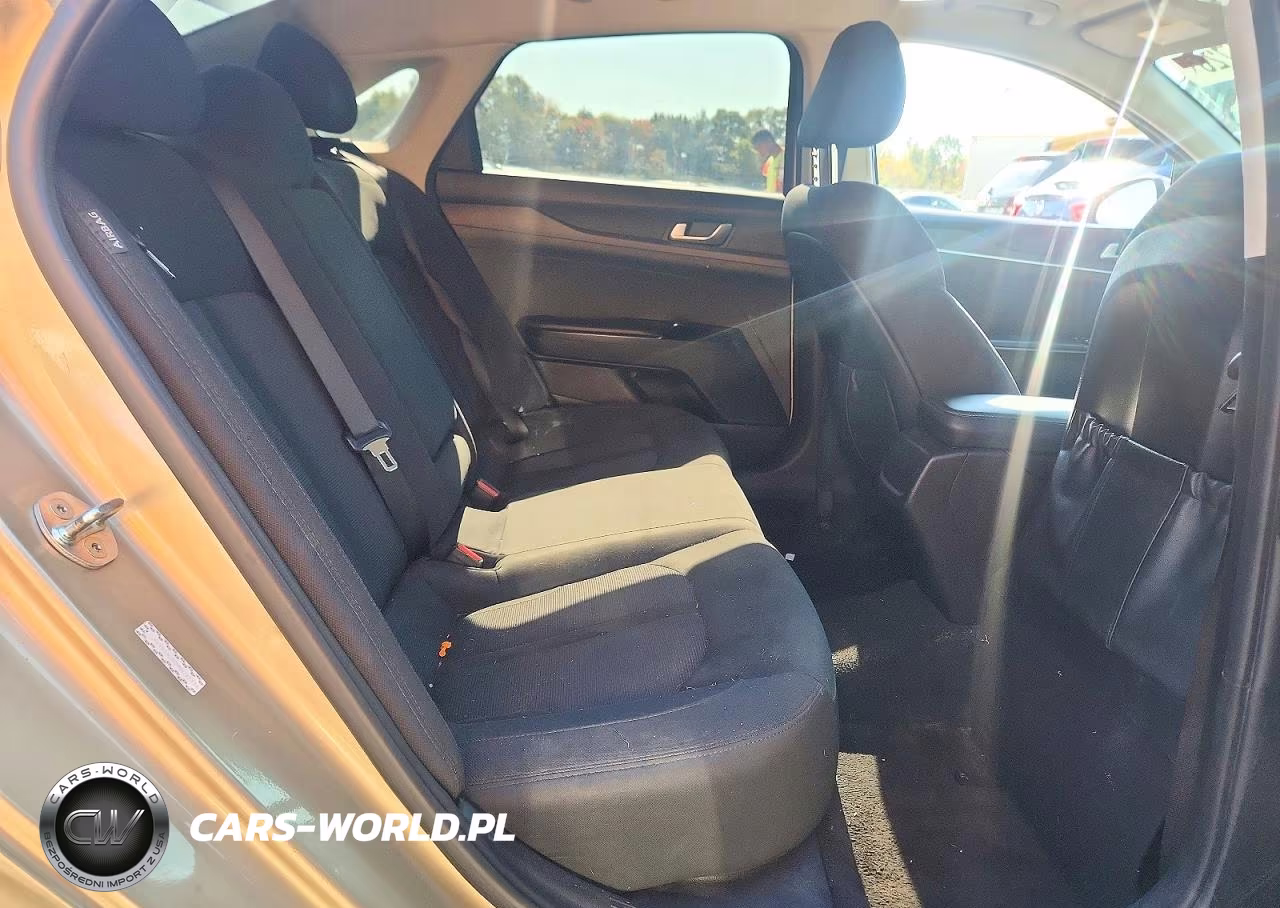 2021 Kia K5 Lxs VIN:5XXG14J23MG037776 - 10