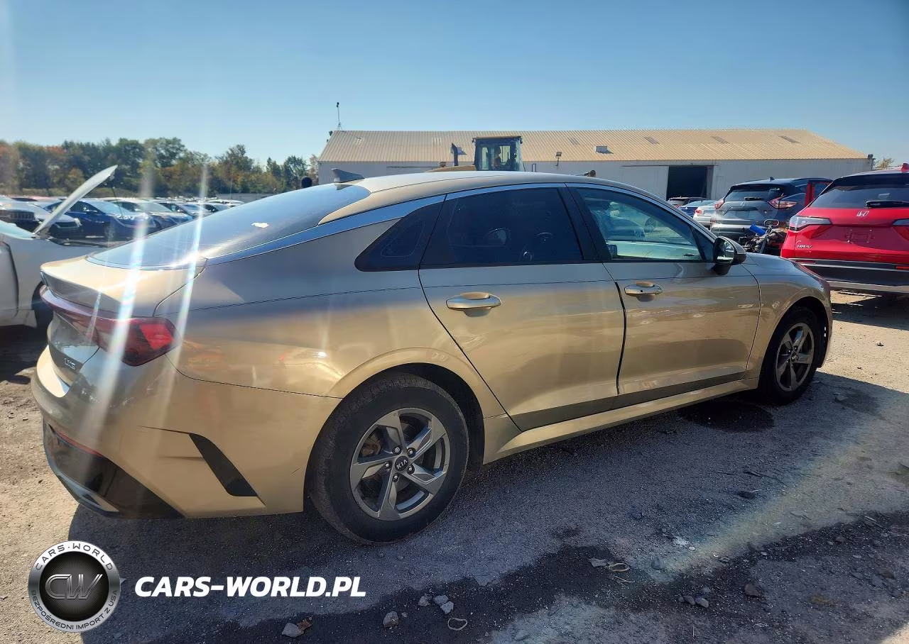 2021 Kia K5 Lxs VIN:5XXG14J23MG037776 - 3