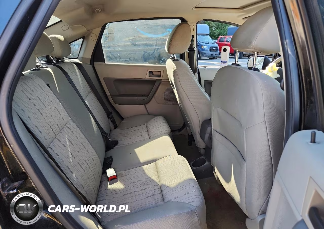 2010 Ford Focus Se VIN:1FAHP3FN4AW201679 - 10