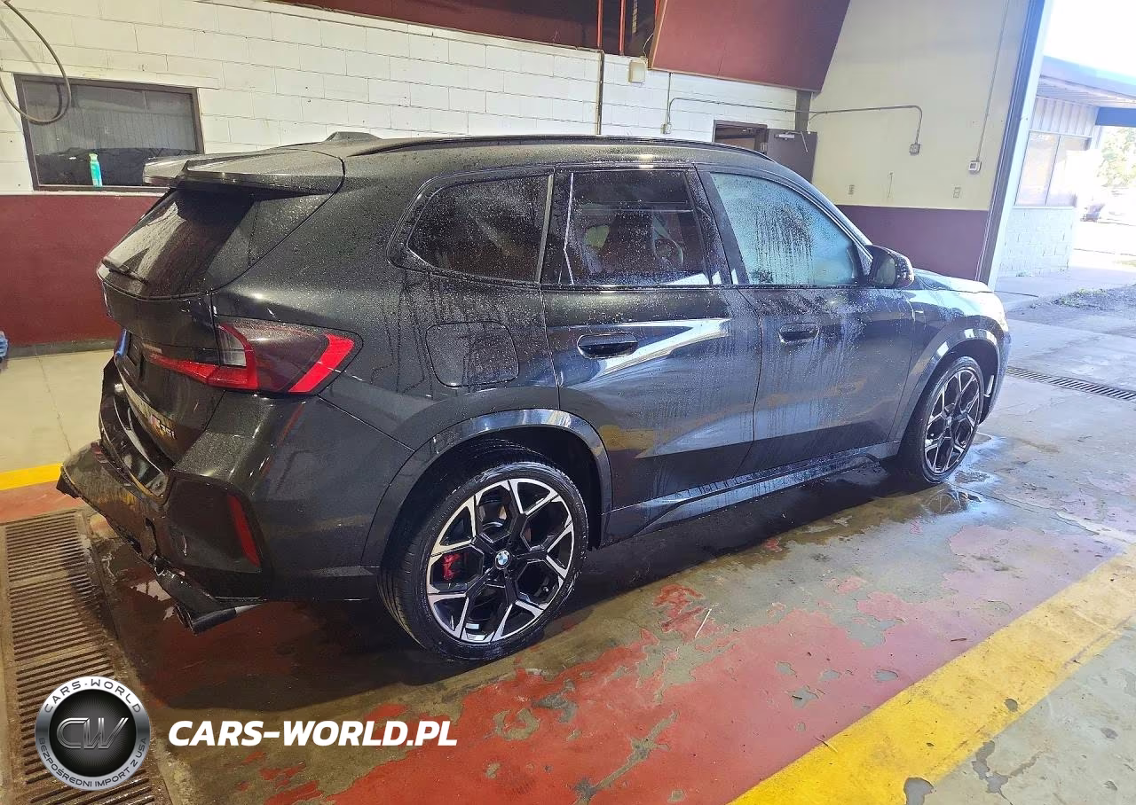2026 BMW X1 M35I VIN:WBX13EF08T5666226 - 3