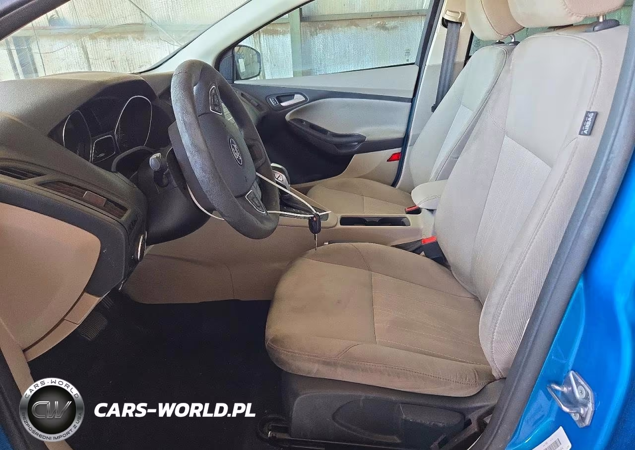 2016 Ford Focus Se VIN:1FADP3F21GL395893 - 7
