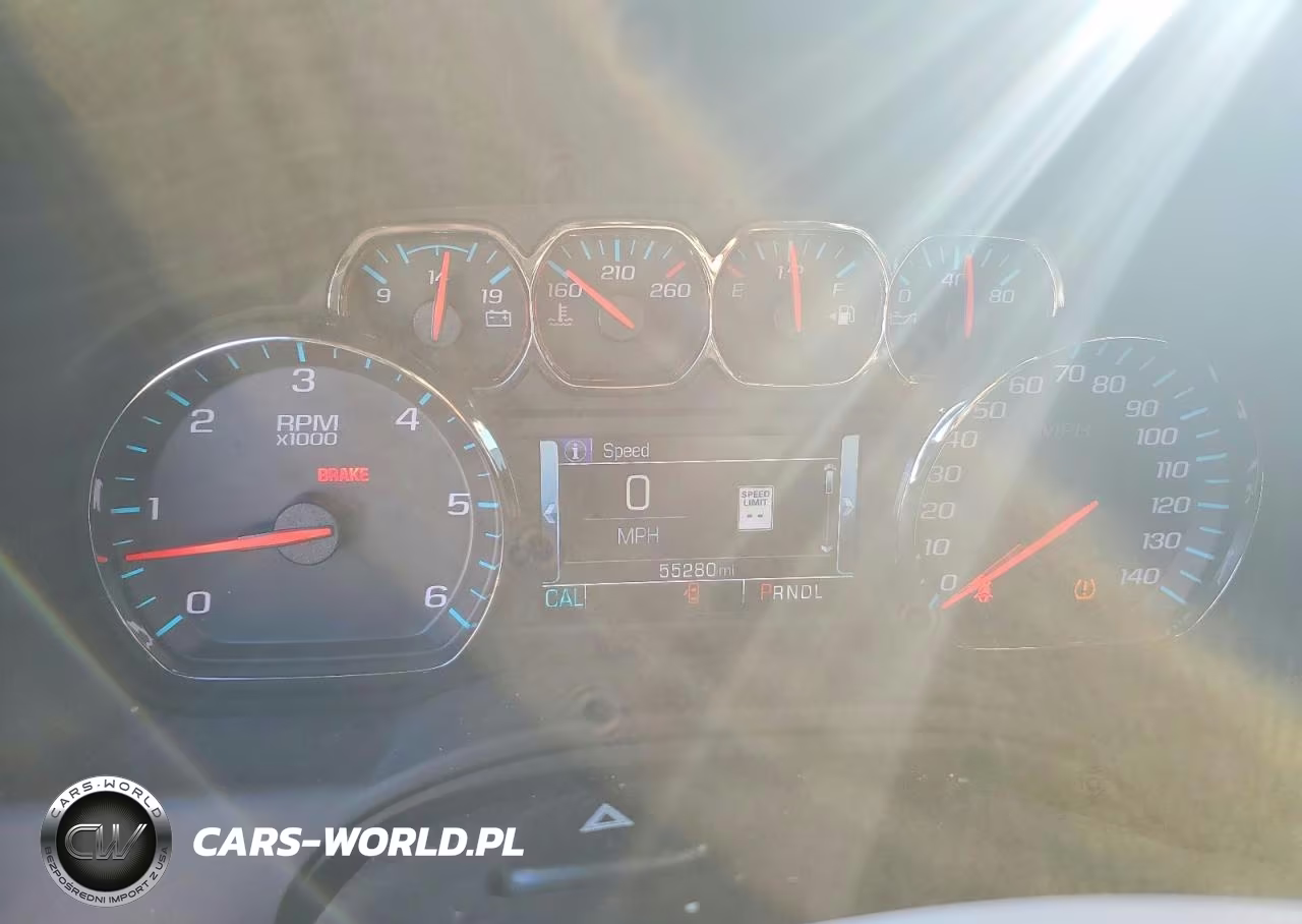 2020 Chevrolet Suburban K1500 Lt VIN:1GNSKHKC2LR121757 - 9