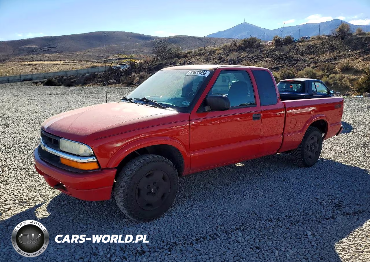 2000 Chevrolet S Truck S10 VIN:1GCDT19W6Y8106701 - 1