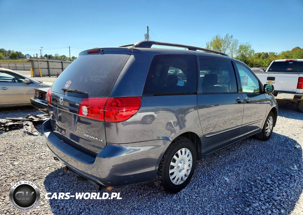 2007 Toyota Sienna Le 7-Passenger VIN:5TDZK23C47S036235 - 3