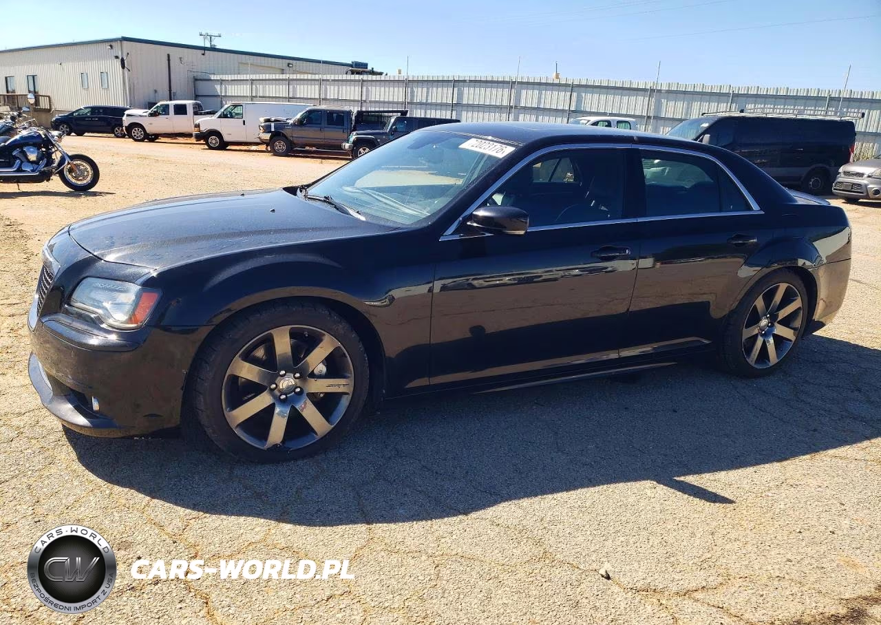 2012 Chrysler 300 Srt-8