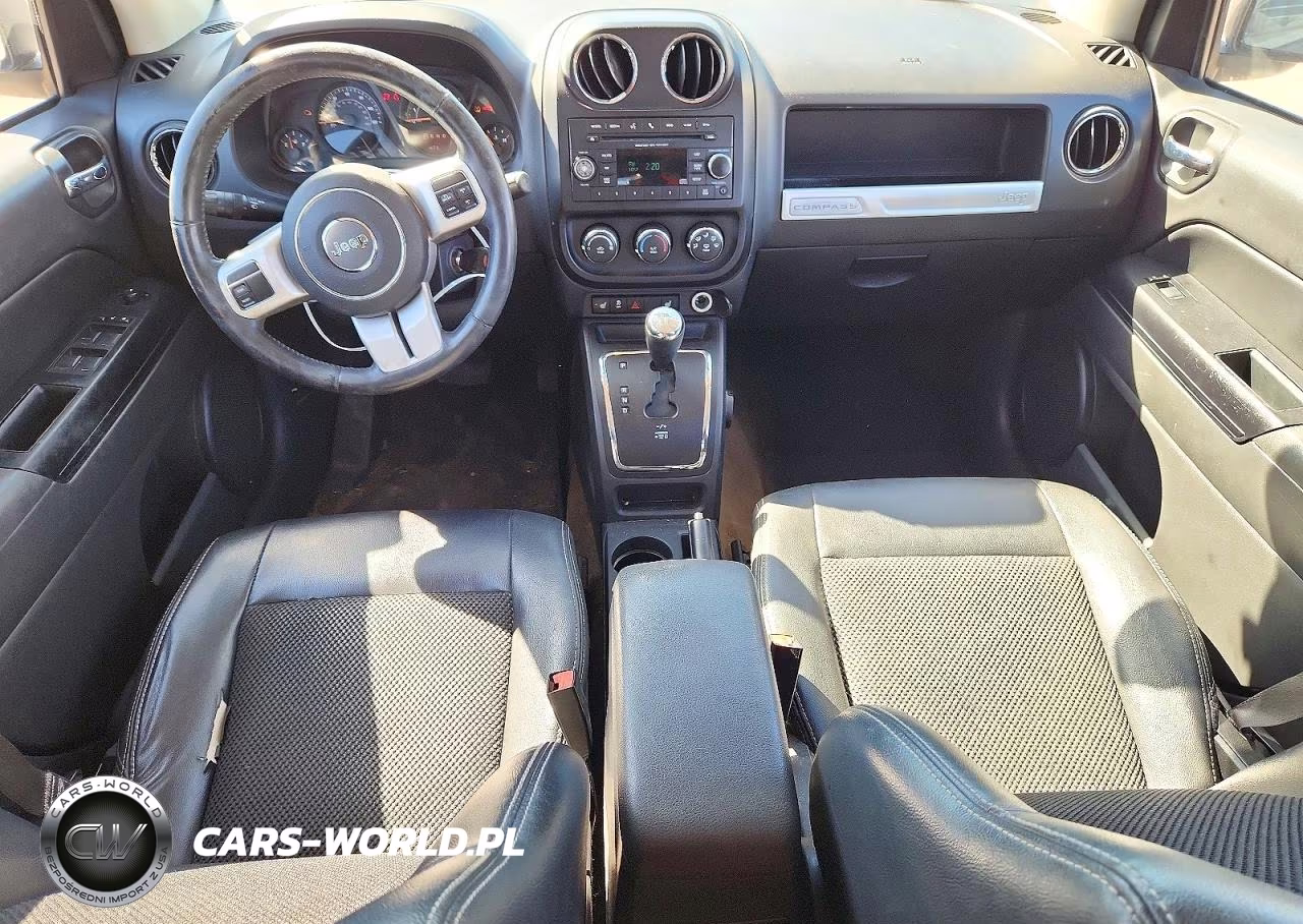 2016 Jeep Compass Sport VIN:1C4NJCBA1GD732666 - 8