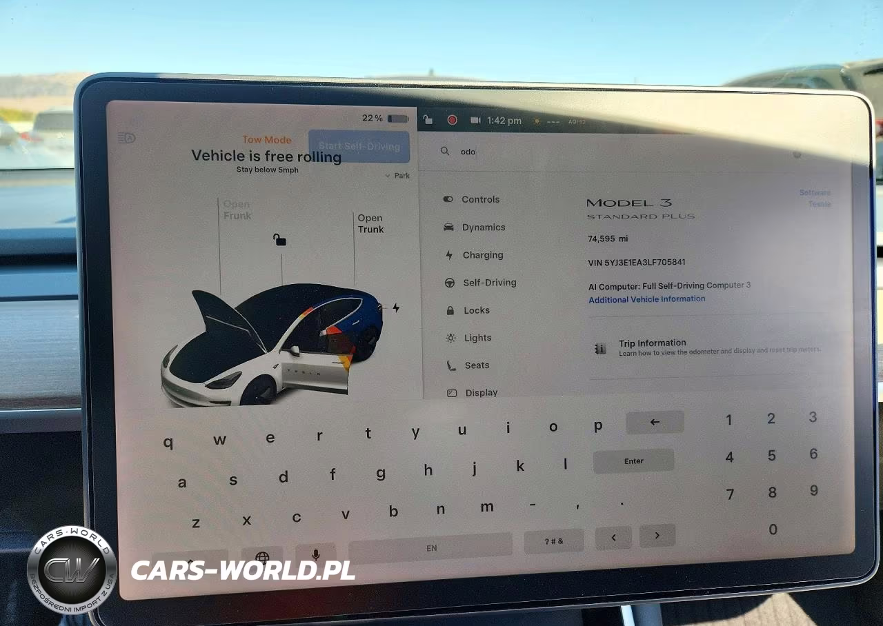2020 Tesla Model 3 VIN:5YJ3E1EA3LF705841 - 9