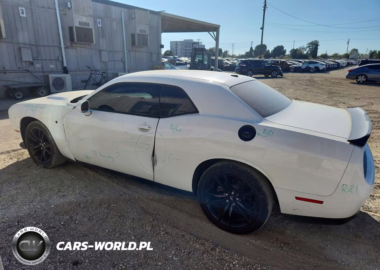 2018 Dodge Challenger Sxt VIN:2C3CDZAG0JH298276 - 2