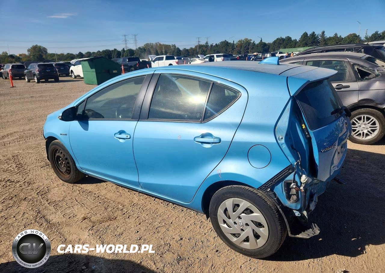 2016 Toyota Prius C Two VIN:JTDKDTB34G1133418 - 2