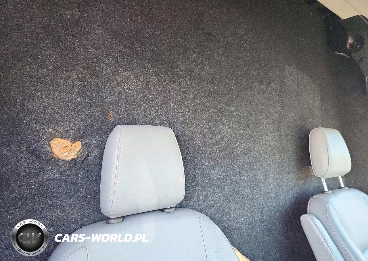 2018 Ford Transit T-250 VIN:1FTYR1CM5JKB41598 - 11