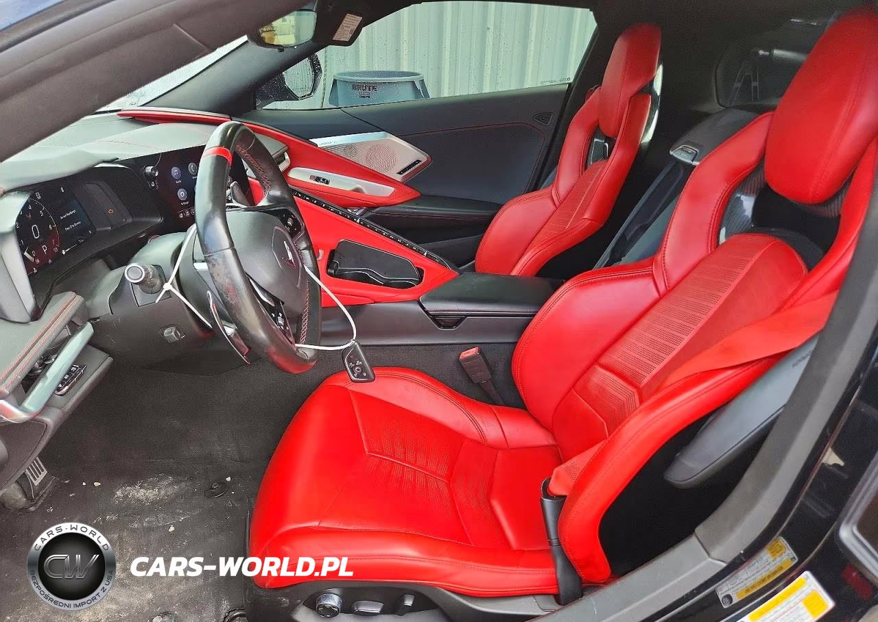 2023 Chevrolet Corvette Stingray 2Lt VIN:1G1YB2D48P5138302 - 7