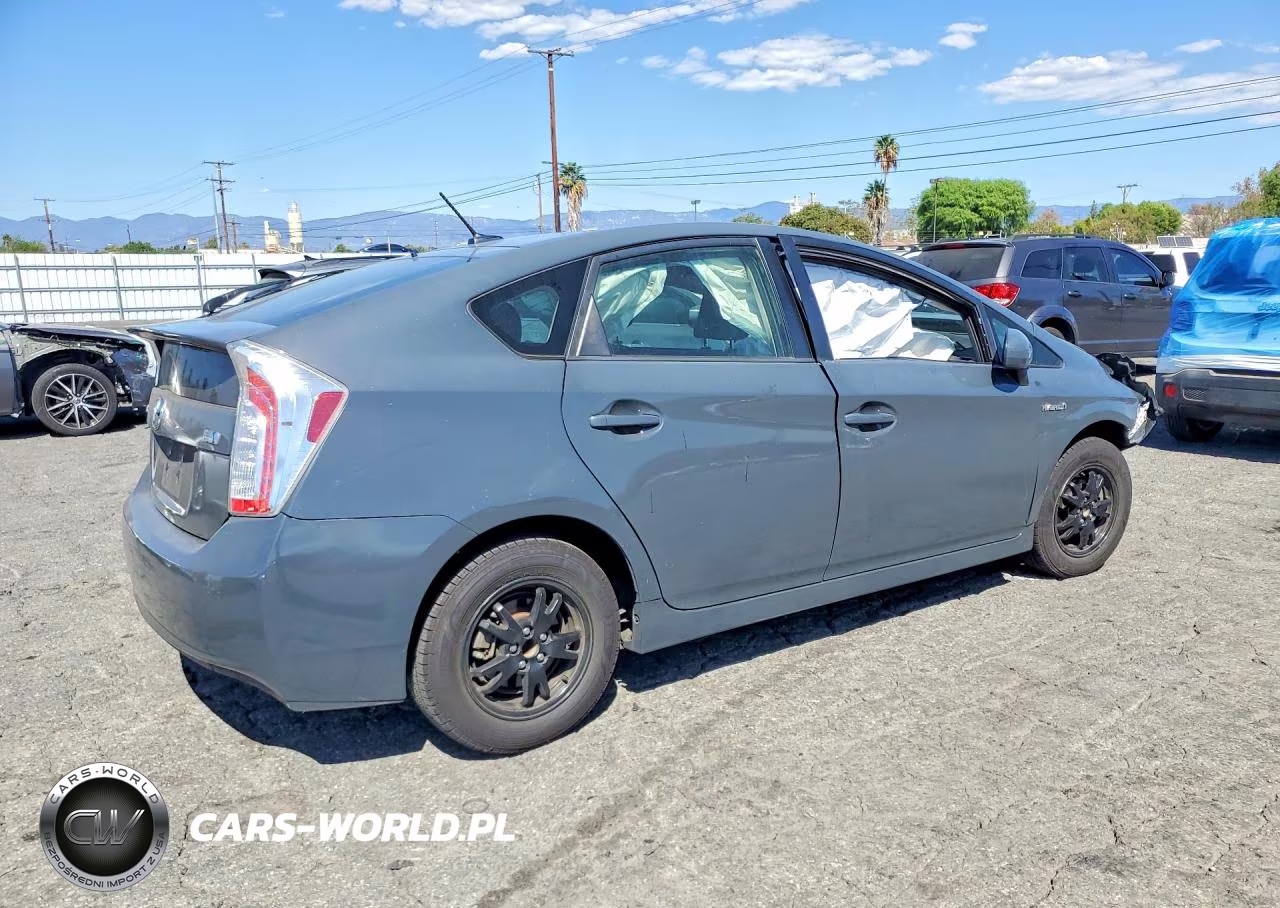 2012 Toyota Prius Three VIN:JTDKN3DU7C1601879 - 3