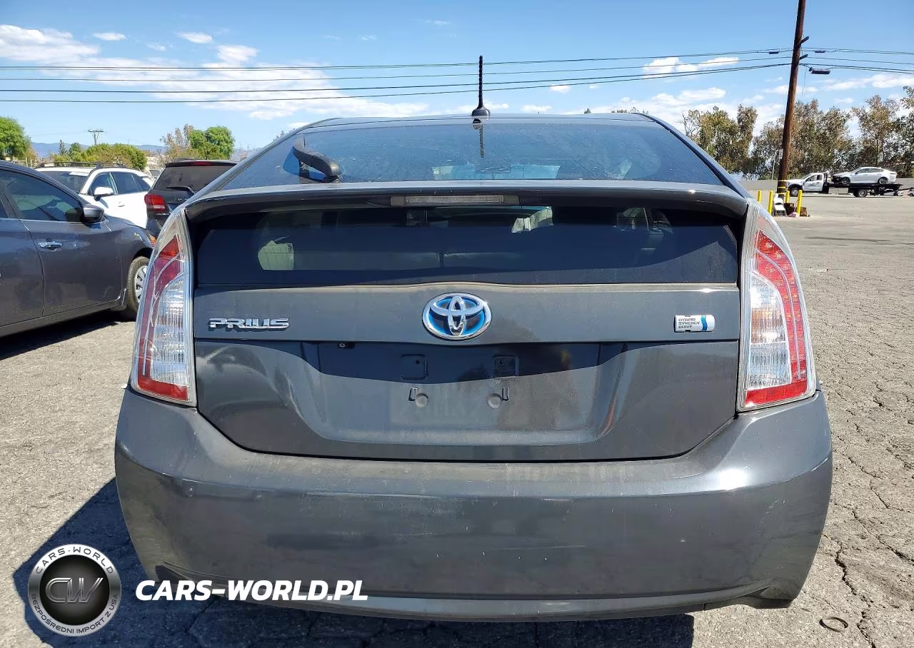 2012 Toyota Prius Three VIN:JTDKN3DU7C1601879 - 6