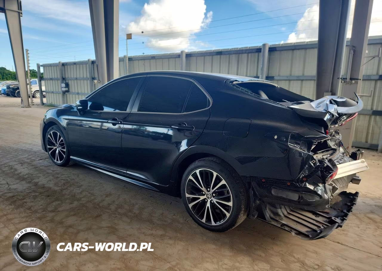 2018 Toyota Camry Se VIN:4T1B11HK5JU085859 - 2