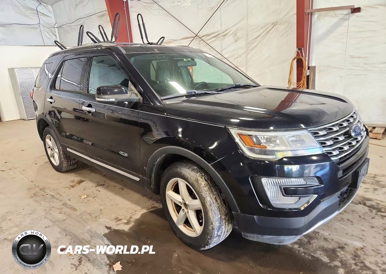 2017 Ford Explorer Xlt VIN:1FM5K8D81HGD47513 - 4
