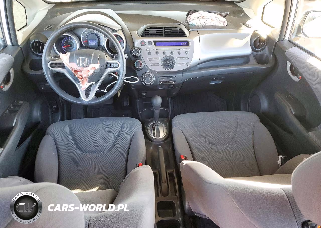 2012 Honda Fit VIN:JHMGE8H38CC035643 - 8