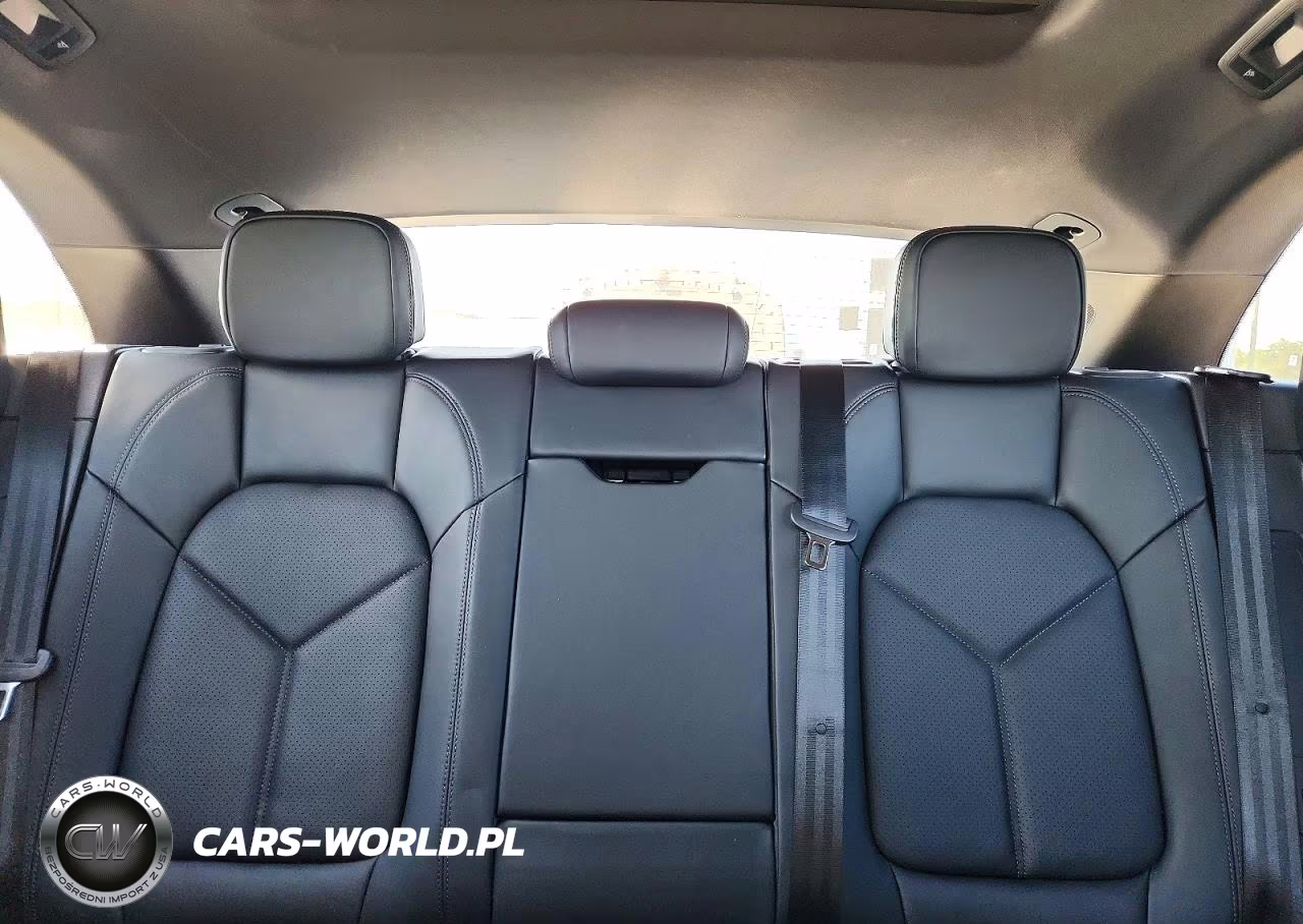 2024 Porsche Macan Base VIN:WP1AA2A50RLB14274 - 10