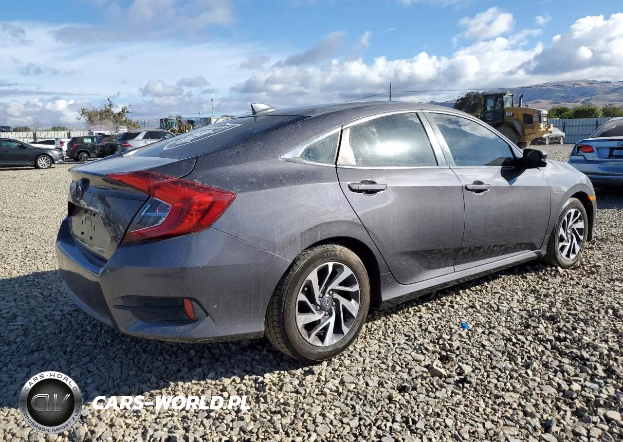 2018 HONDA CIVIC EX EX VIN:2HGFC2F78JH559232 - 3