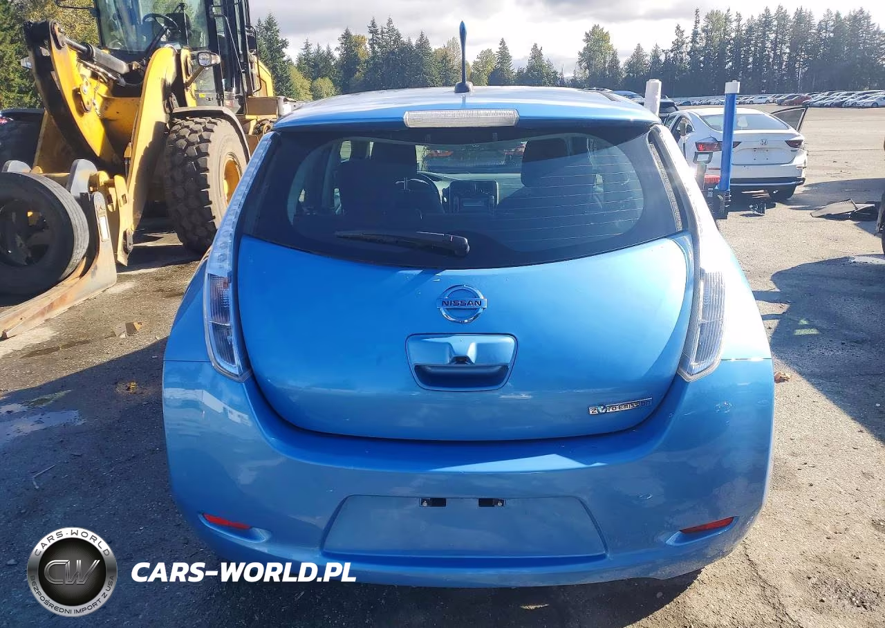 2013 Nissan Leaf S VIN:1N4AZ0CP1DC410447 - 6