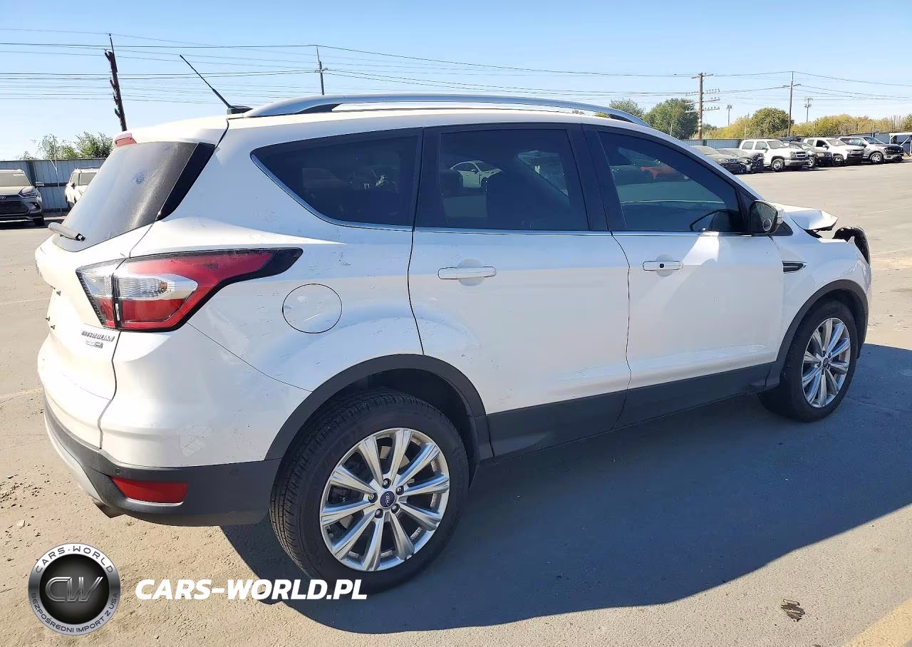 2017 Ford Escape Titanium VIN:1FMCU9J98HUD21836 - 3