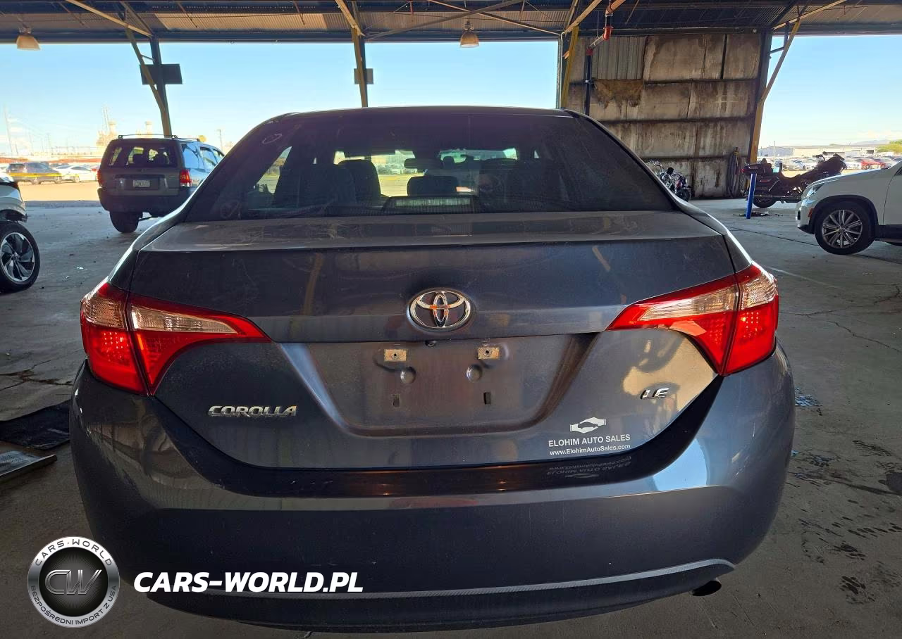 2017 Toyota Corolla Le VIN:5YFBURHE0HP734608 - 6