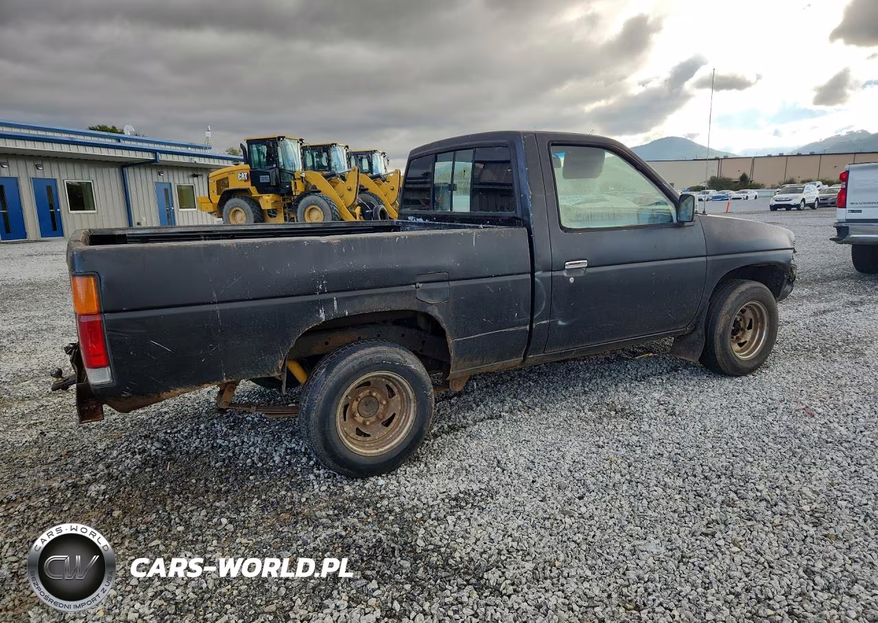 1992 Nissan Truck Base VIN:1N6SD11S5NC325183 - 3