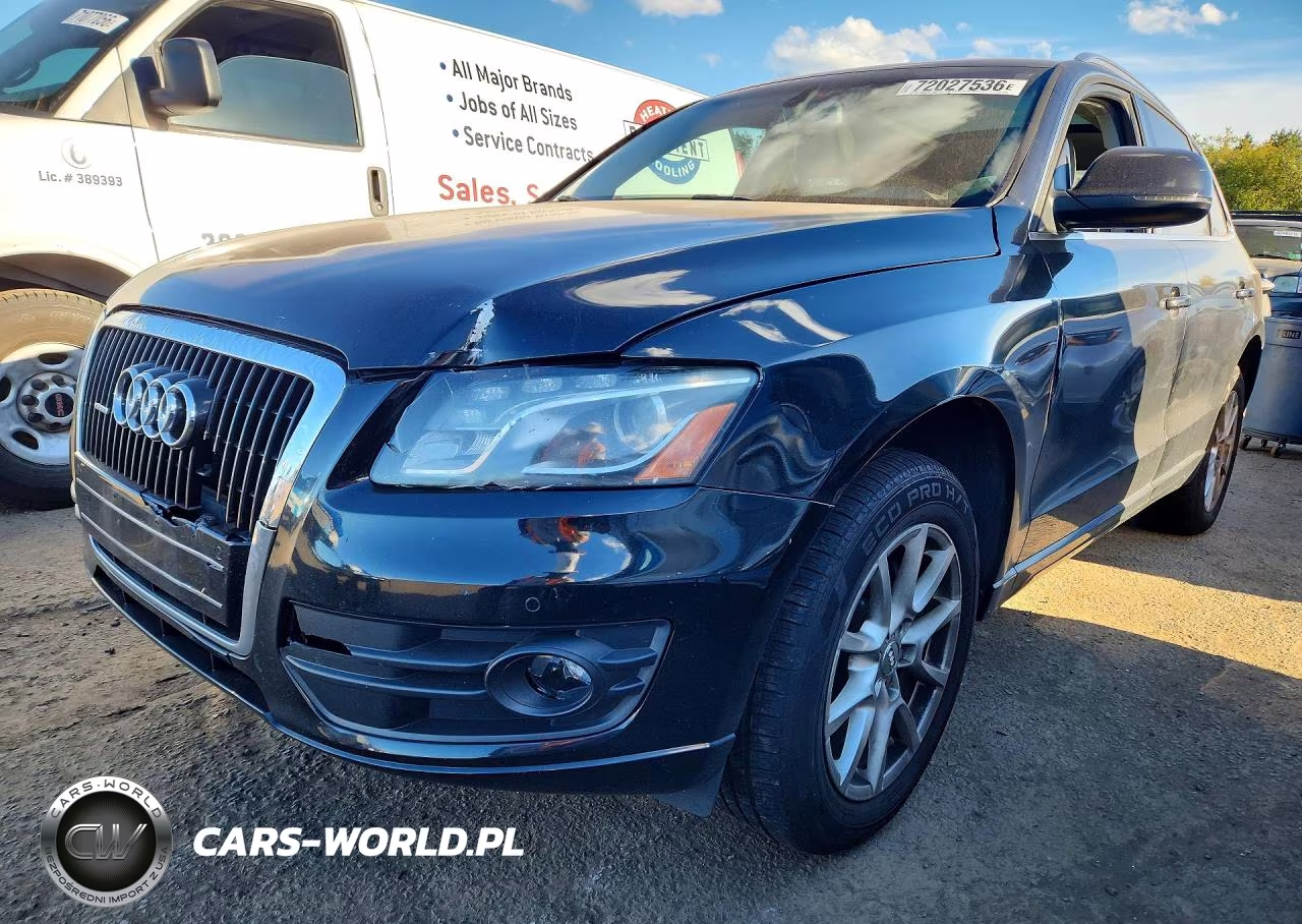 2010 Audi Q5 Premium Plus VIN:WA1LKAFP1AA046069 - 1