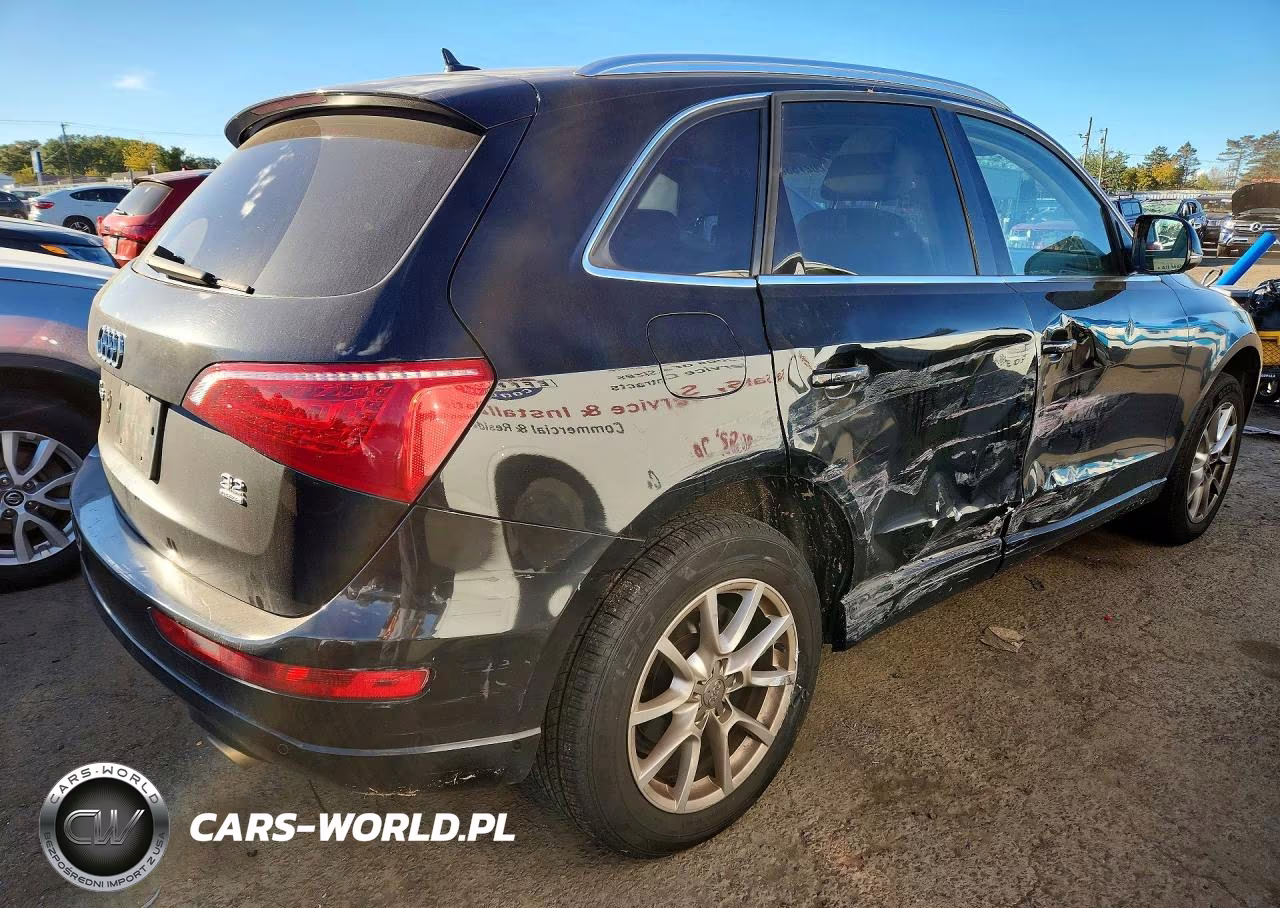 2010 Audi Q5 Premium Plus VIN:WA1LKAFP1AA046069 - 3