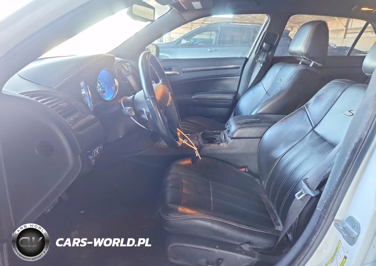 2013 Chrysler 300 S VIN:2C3CCABG5DH532919 - 7