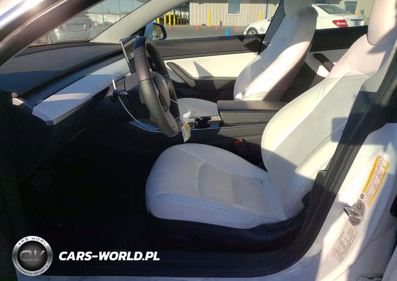 2020 Tesla Model 3 VIN:5YJ3E1EAXLF599095 - 7